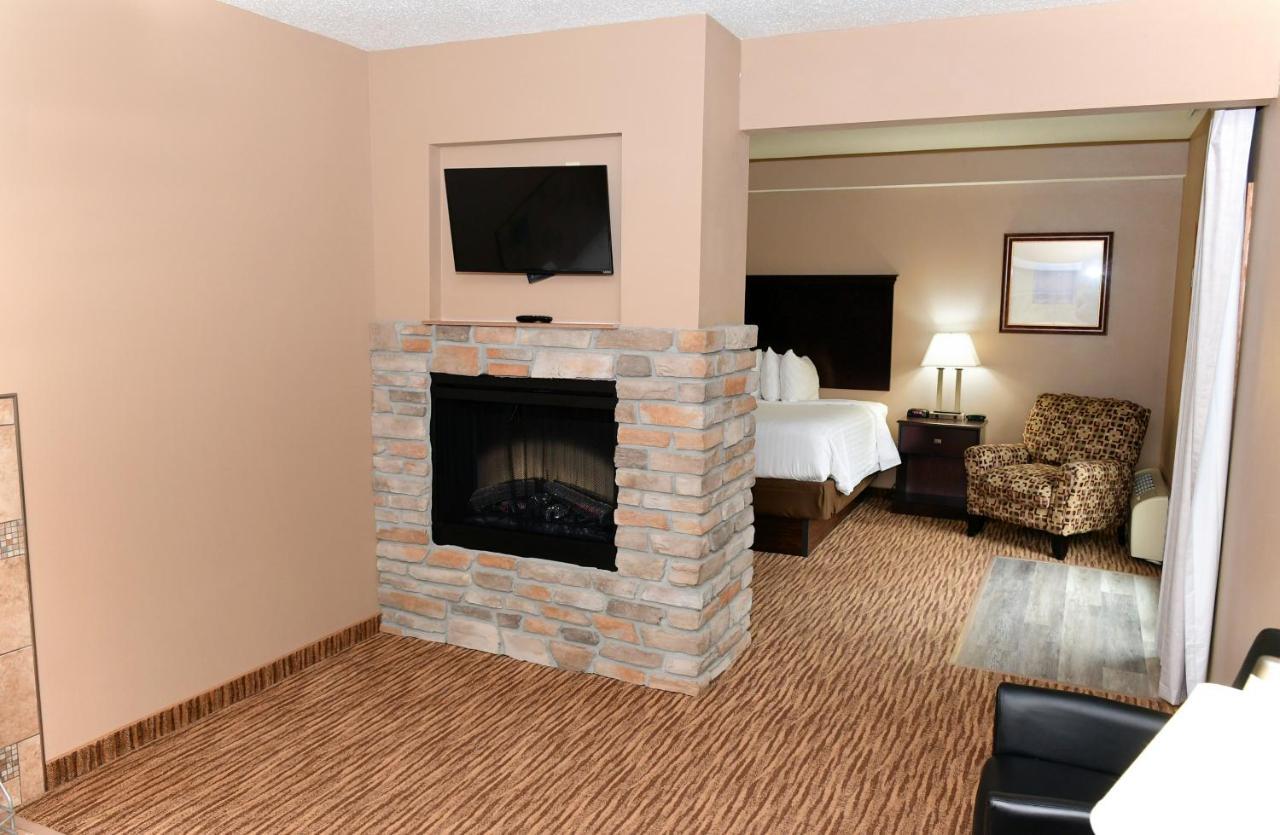 Cobblestone Inn & Suites - Denison | Majestic Hills Exterior foto